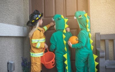 Kids on Halloween with diabetes